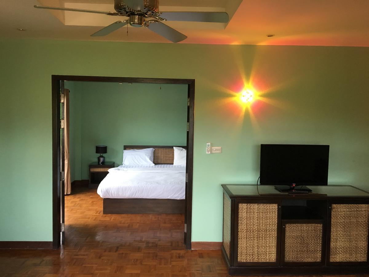 Cocco Resort Pattaya Exteriör bild