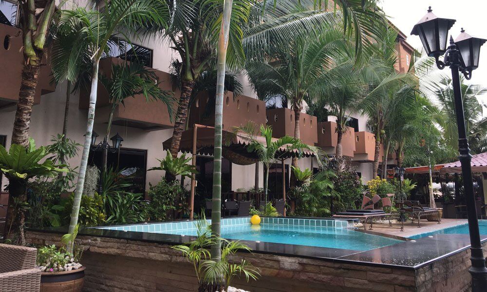 Cocco Resort Pattaya Exteriör bild
